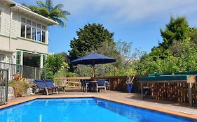 Bluff Hill Bed & Breakfast